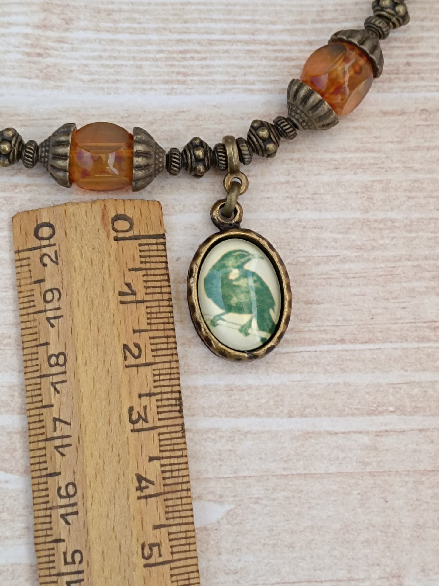 Collier Bohème Ethnique – Corbeau Mystique & Œil de Tigre