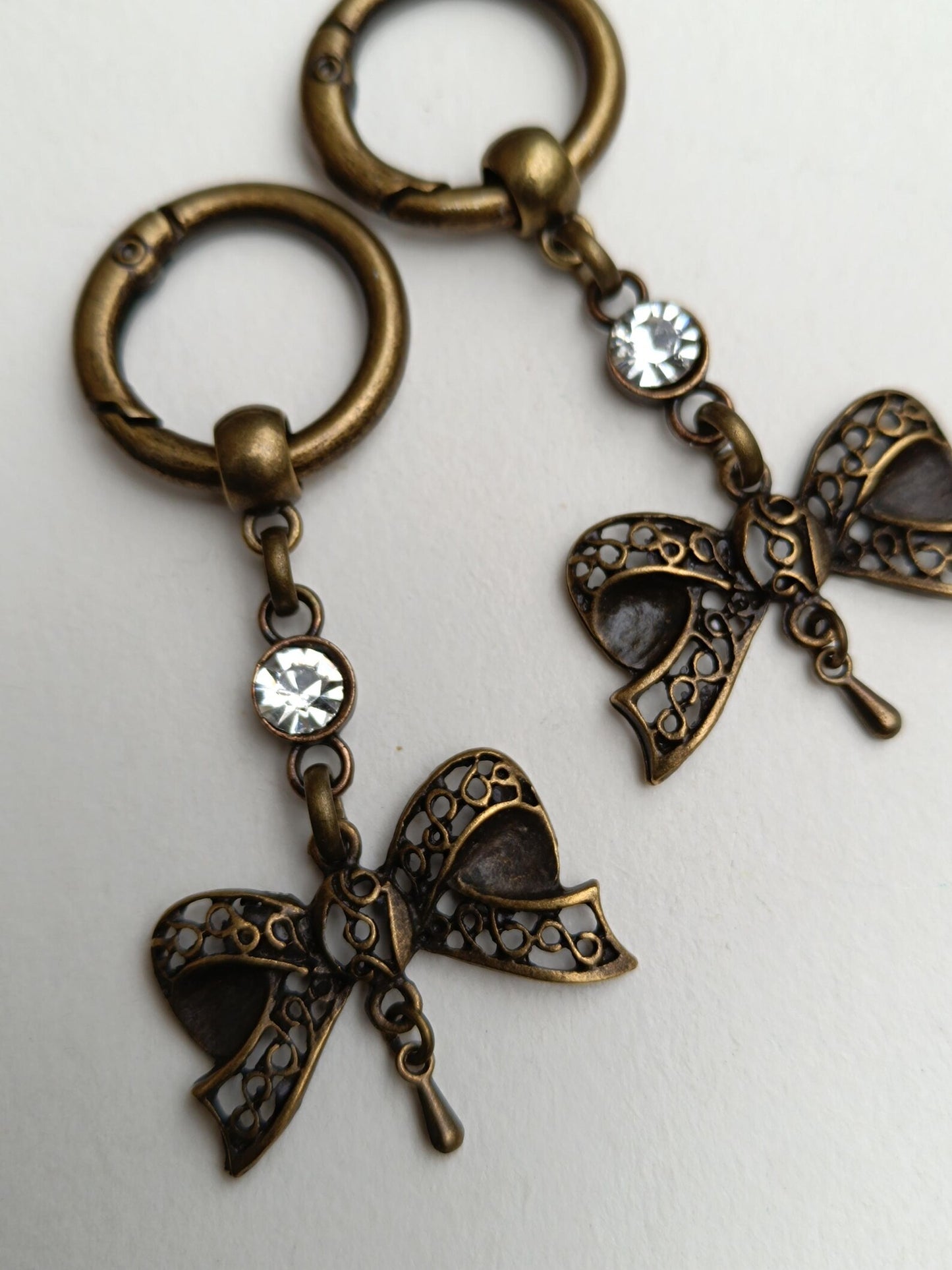 Charms pour Doc Martens noeuds de dentelle bronze et strass