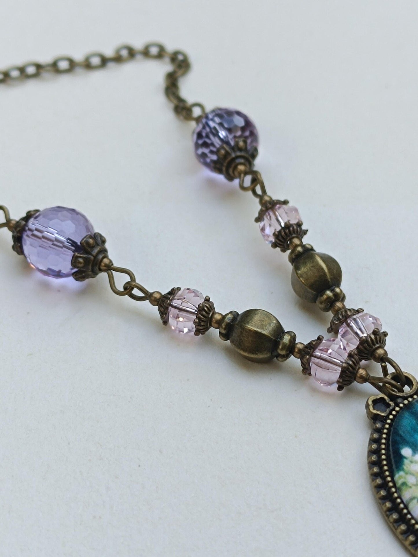 Collier Cabochon Alice Le Chat du Cheshire