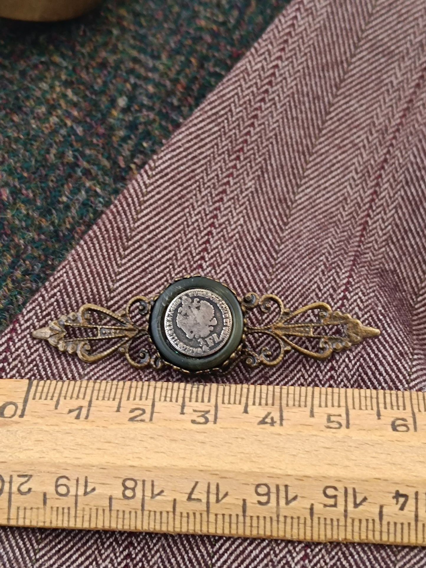 Broche épinglette steampunk bouton vintage
