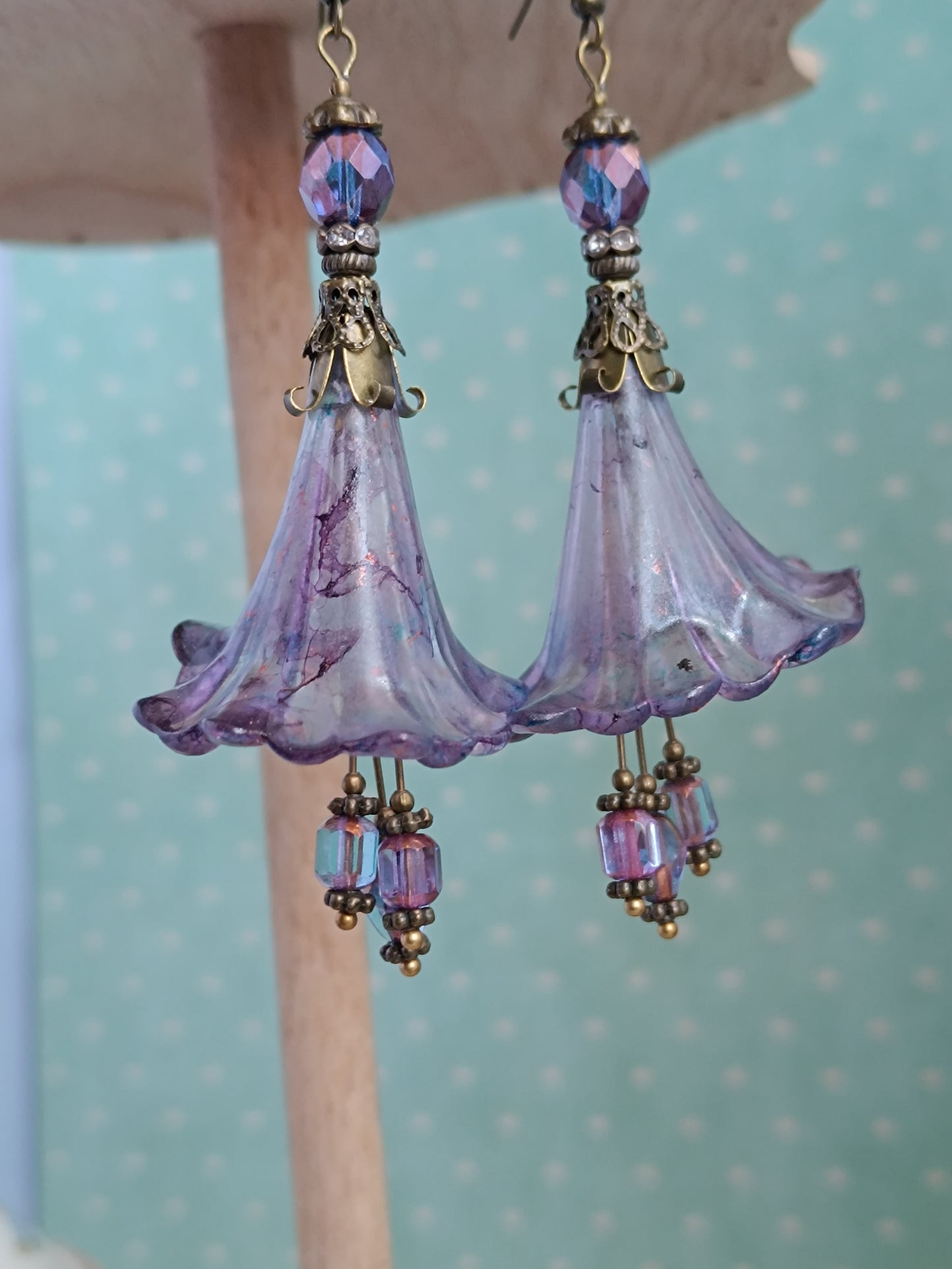 Boucles d'oreilles grandes fleurs féeriques