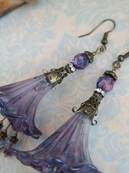 Boucles d'oreilles grandes fleurs féeriques
