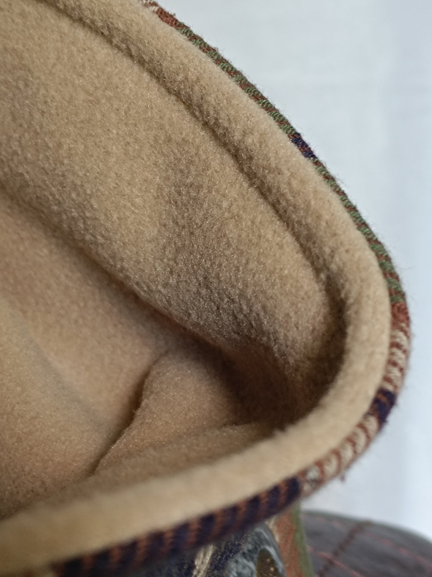 Tour de cou écharpe boutonnée tartan et polaire, bouton vintage