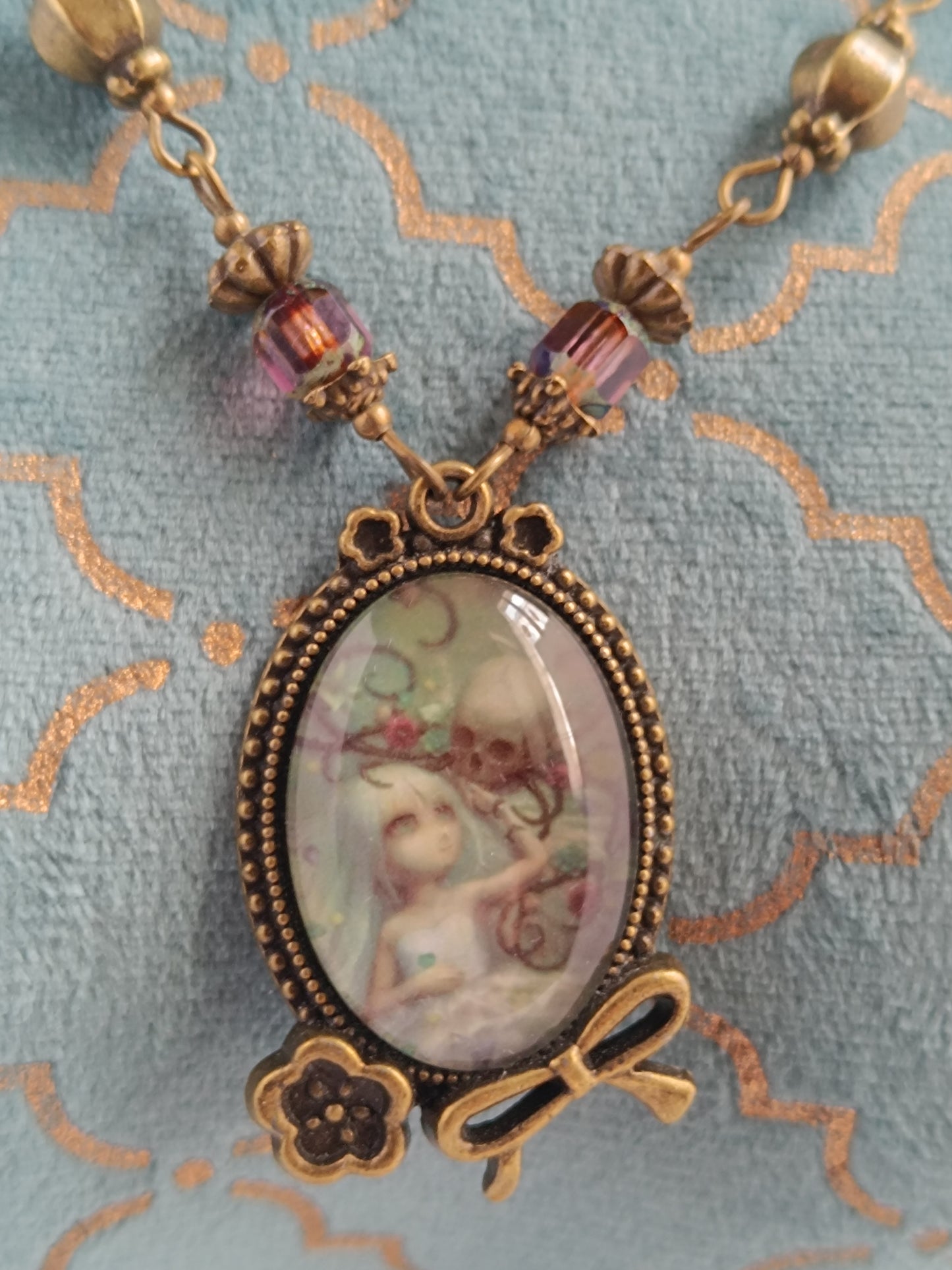 Collier Vanité Pastel - Cabochon Verre Gothique