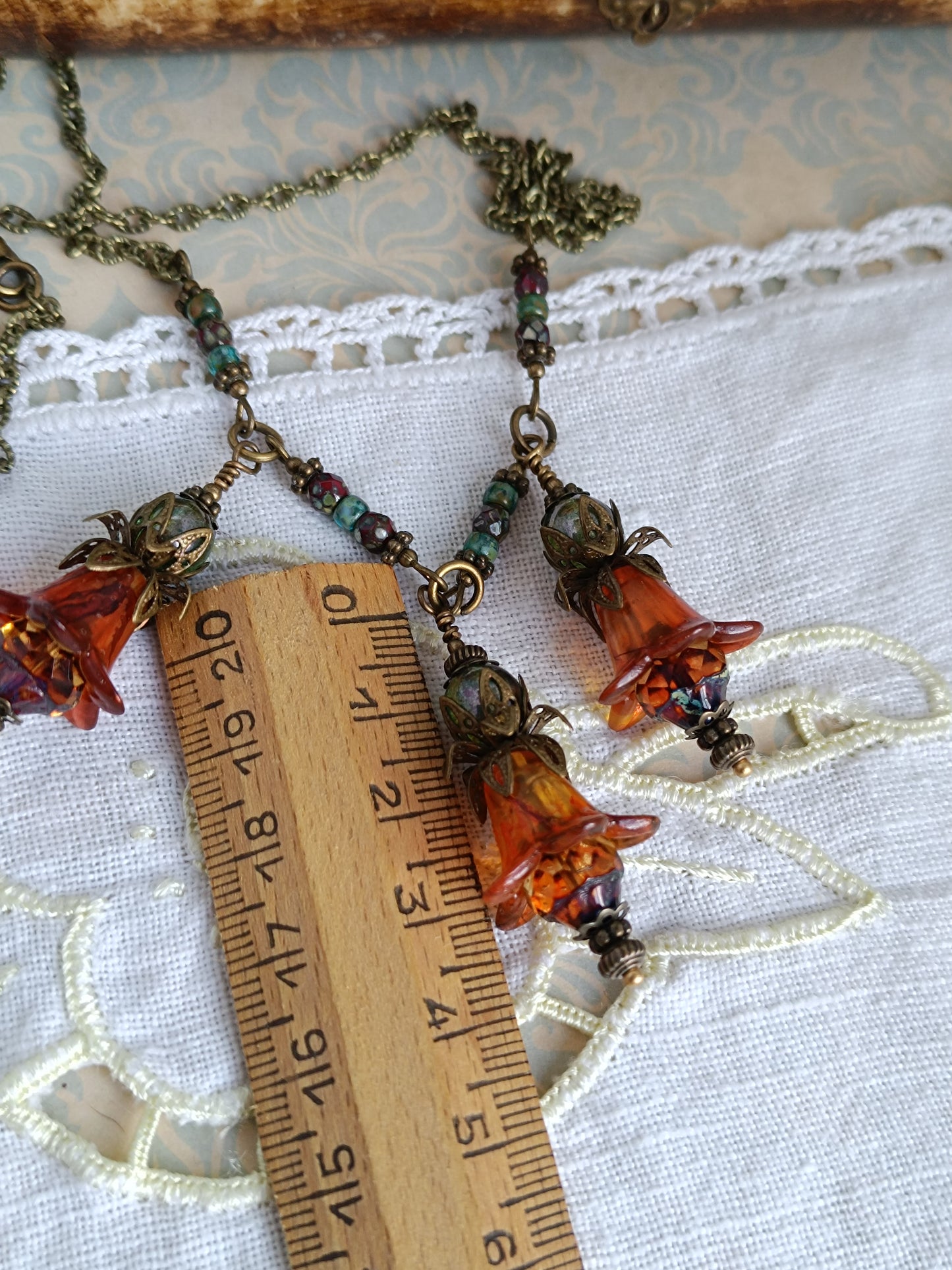 Collier Jardin Secret - Fleurs de Lucite et Perles Picasso Bronze