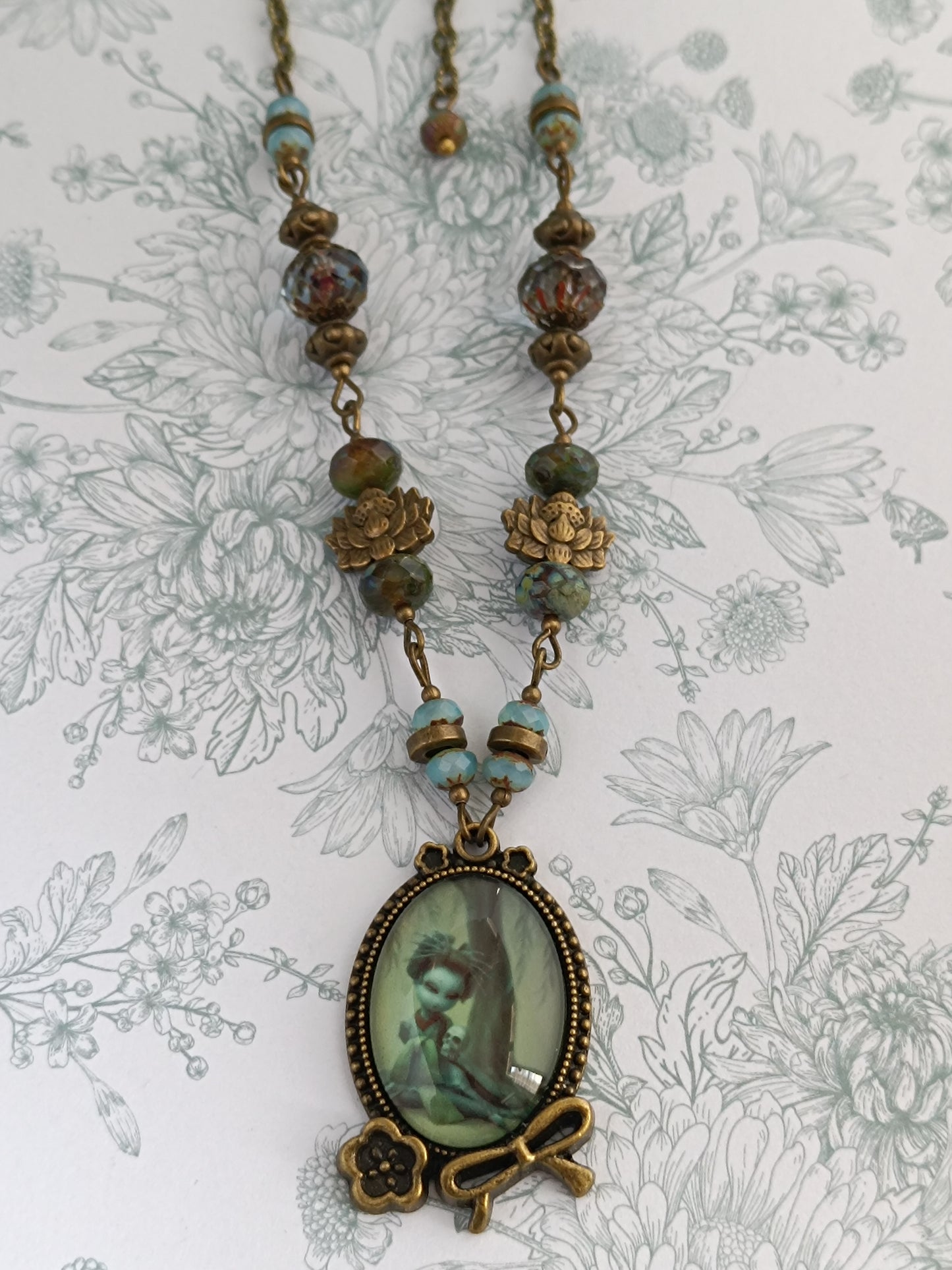 Collier Mémento Morris Asiatique - Cabochon Bronze