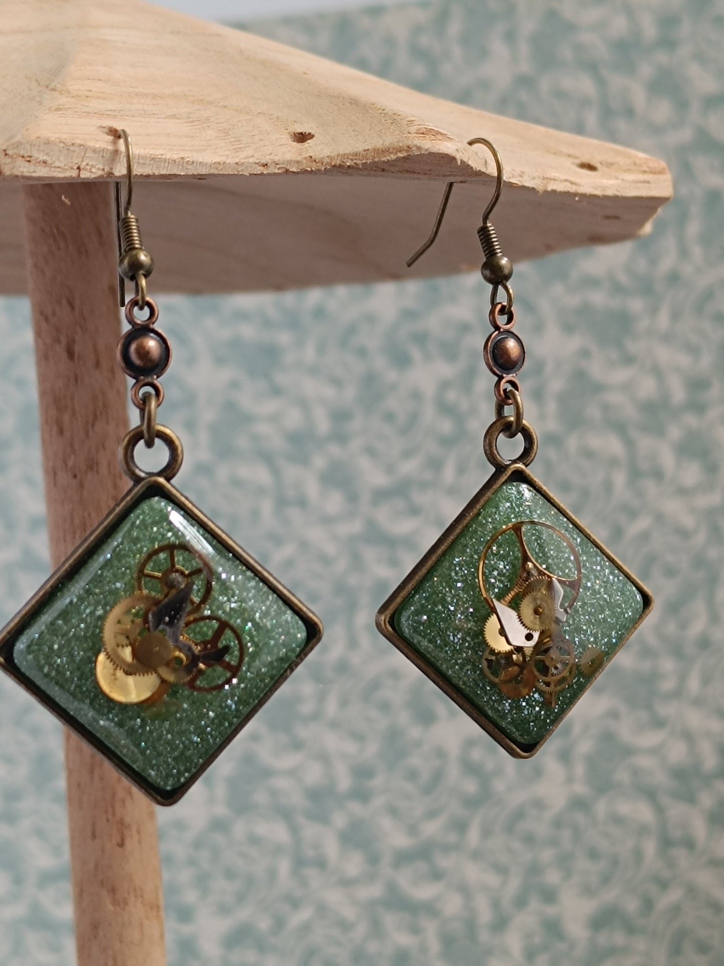 Boucles d'oreilles pendantes Steampunk losange - Connecteur cuivre 4cm