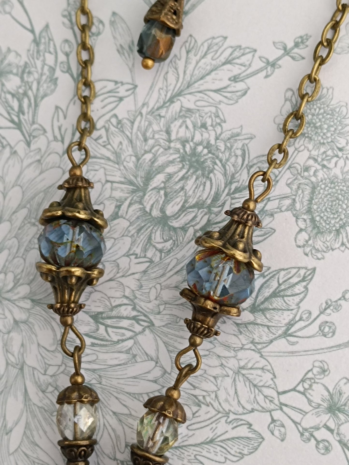 Collier Cabochon Alice et le Dodo - Bronze Antique Perles de Verre Tchèque