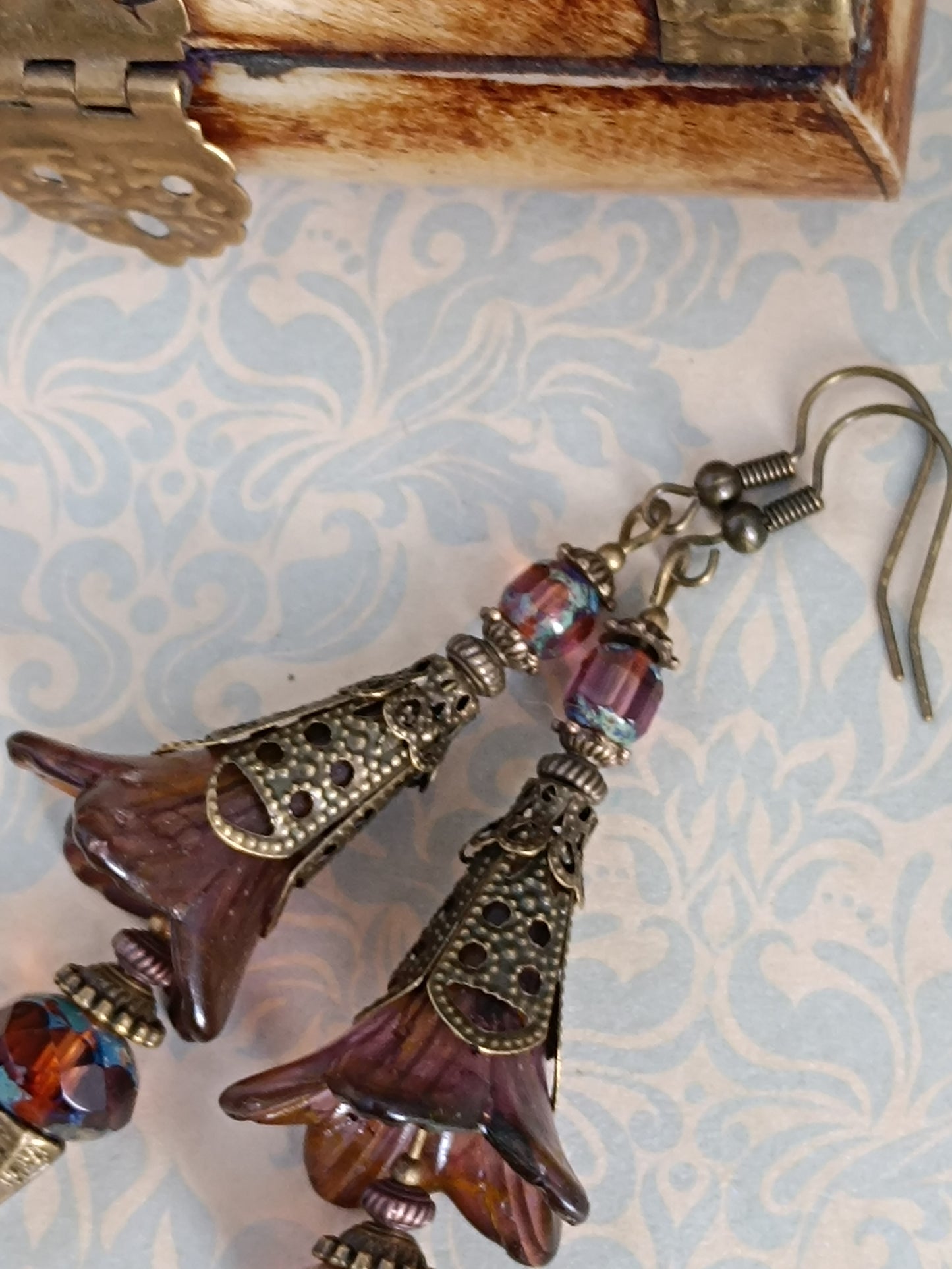 Boucles d'oreilles féeriques automne - Fleurs lucite orange brûlé ambre cuivre bronze