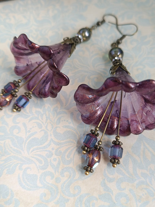 Boucles d'oreilles pendantes fleurs féeriques, bijoux xxl