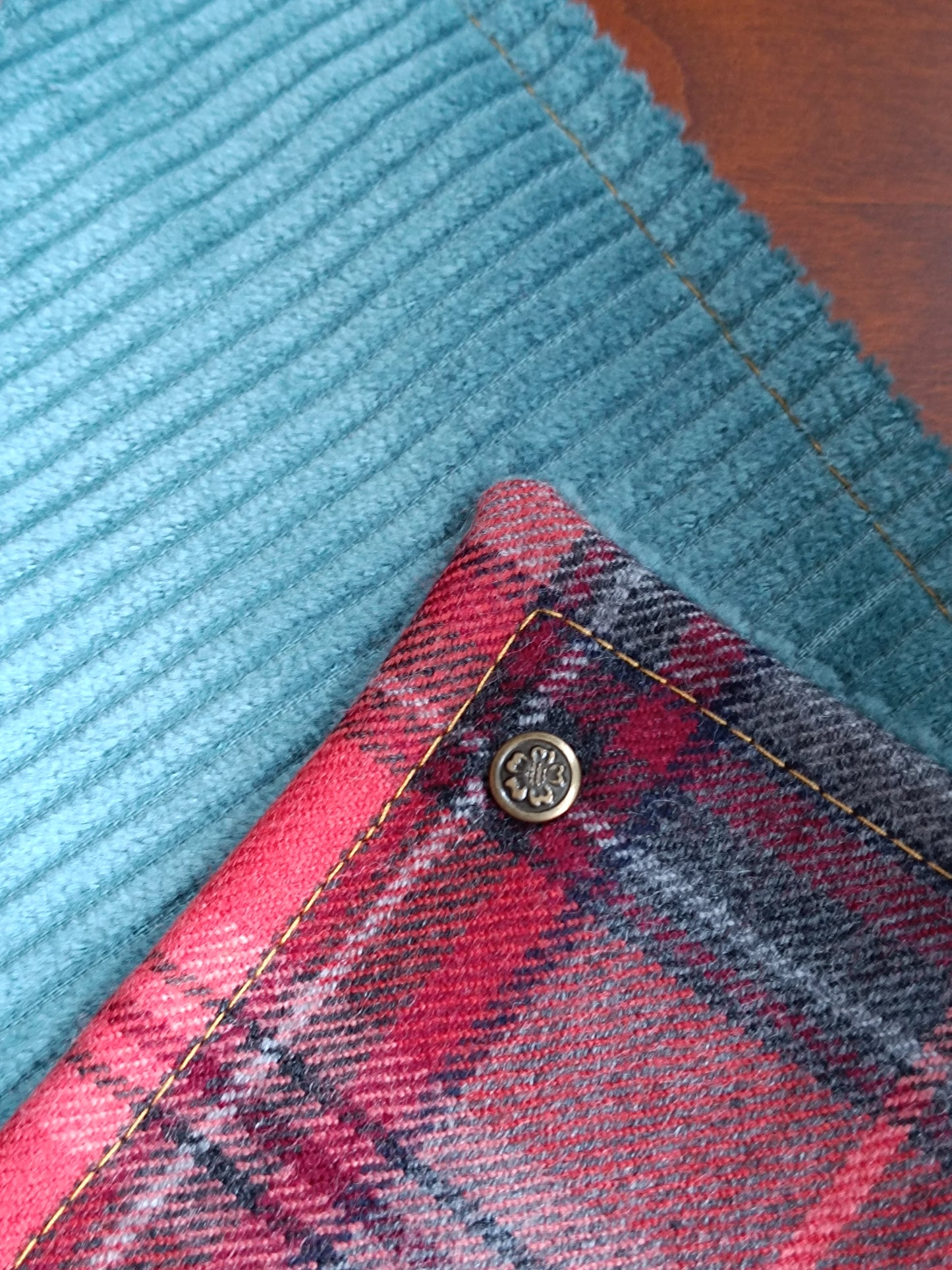 Tour de cou tartan laine velours côtelé bleu - Bouton bucolique oiseau