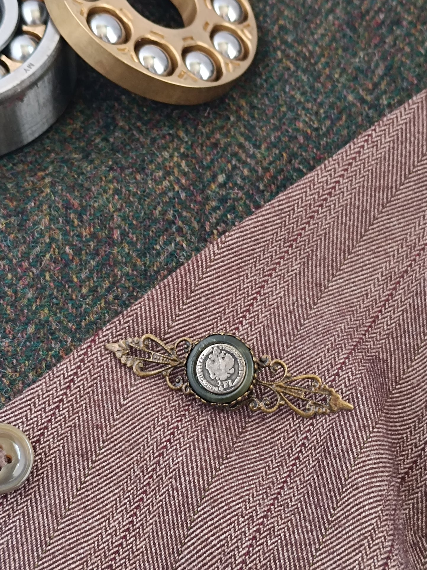 Broche épinglette steampunk bouton vintage