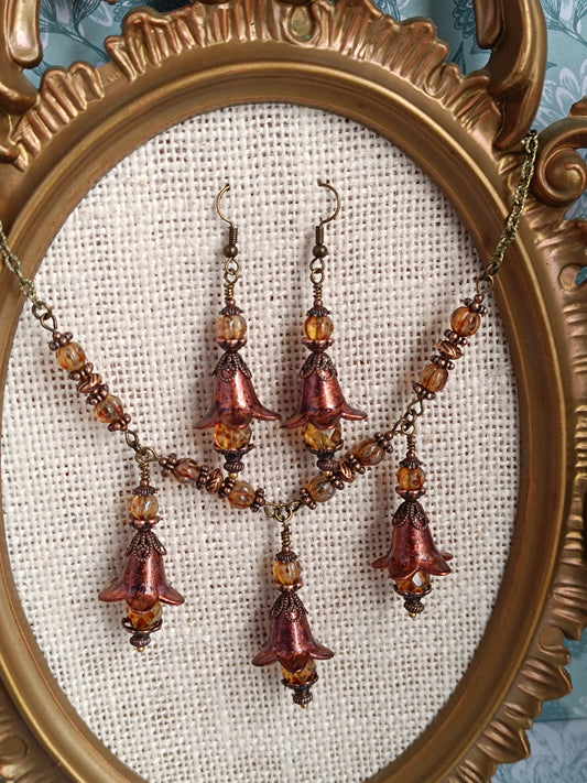 Parure Collier Boucles d'Oreilles Fleurs Féeriques Lucite Ambre Verre Tchèque Bronze Antique