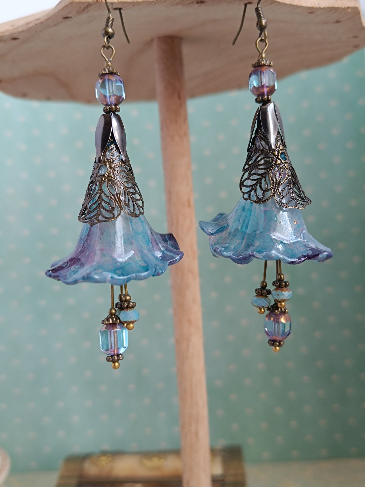 Boucles d'oreilles grandes fleurs féeriques - Trompette printanière XXL