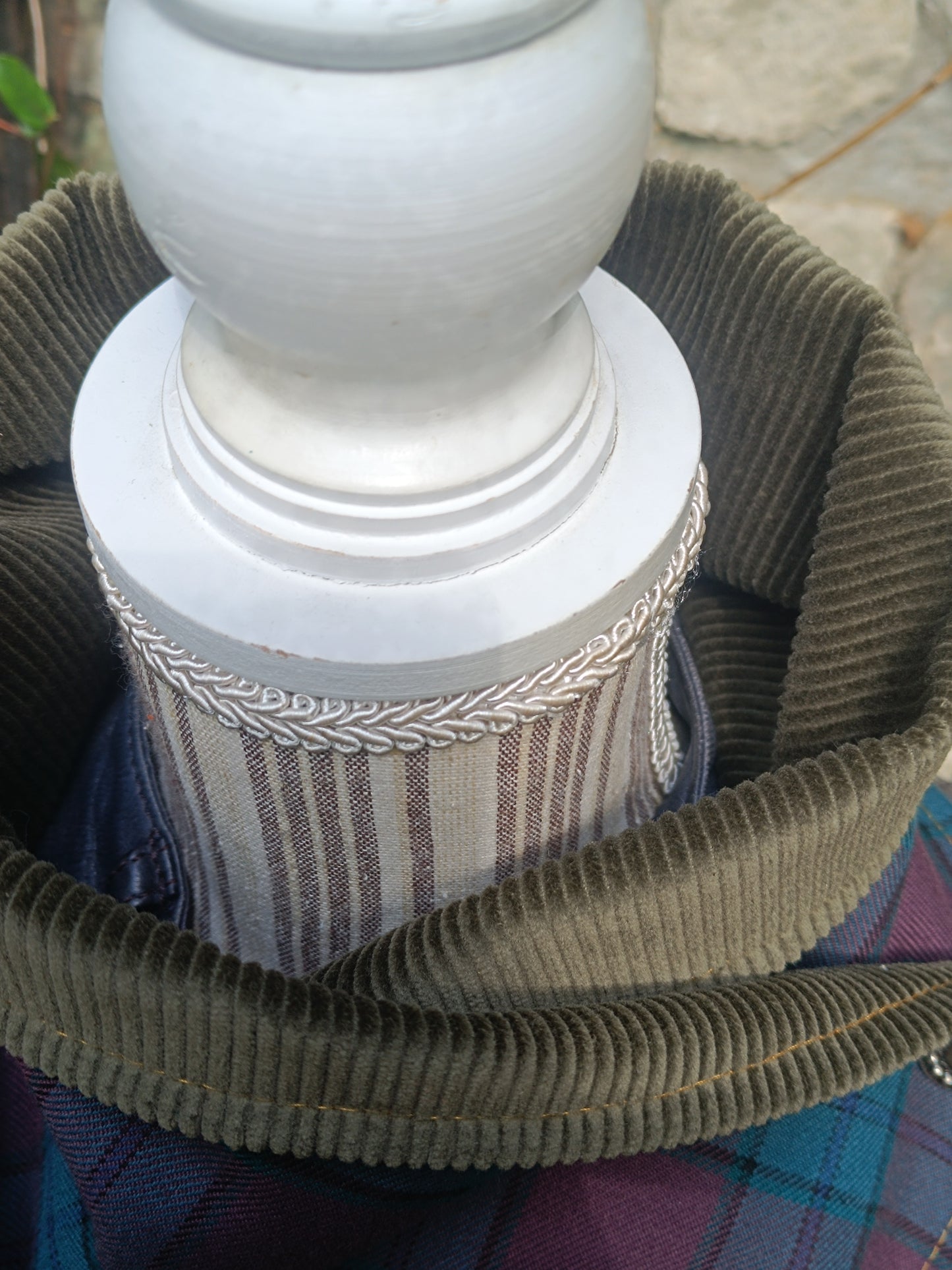 Écharpe boutonnée tour de cou tartan doublé bel côtelé et bouton vintage nacre et métal
