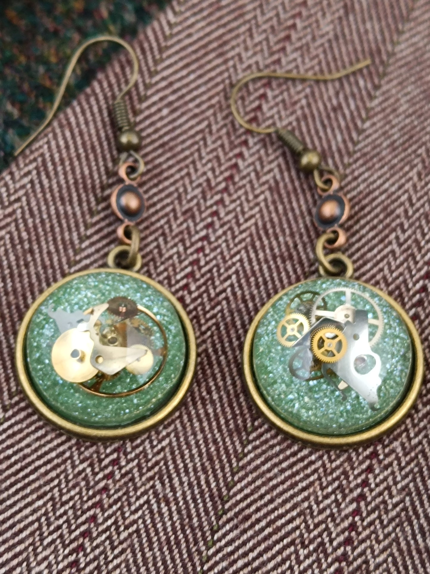 Boucles d'oreilles pendantes Steampunk rondes - Connecteur cuivre 3,5cm