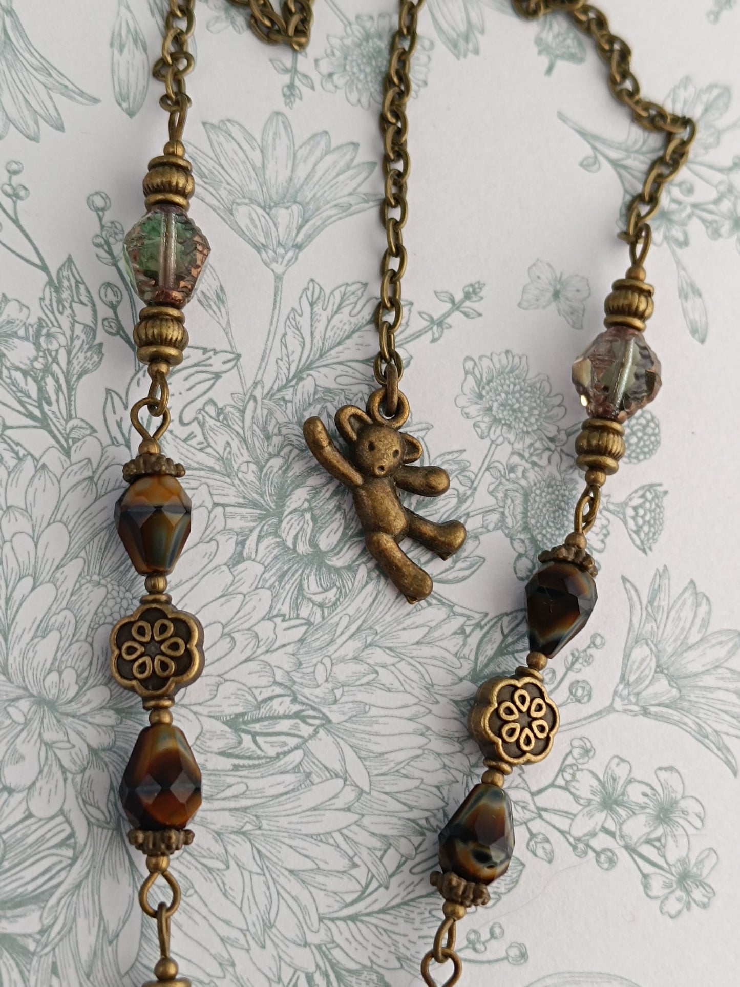 Collier Fillette et Poupée - Cabochon Vintage Gothique