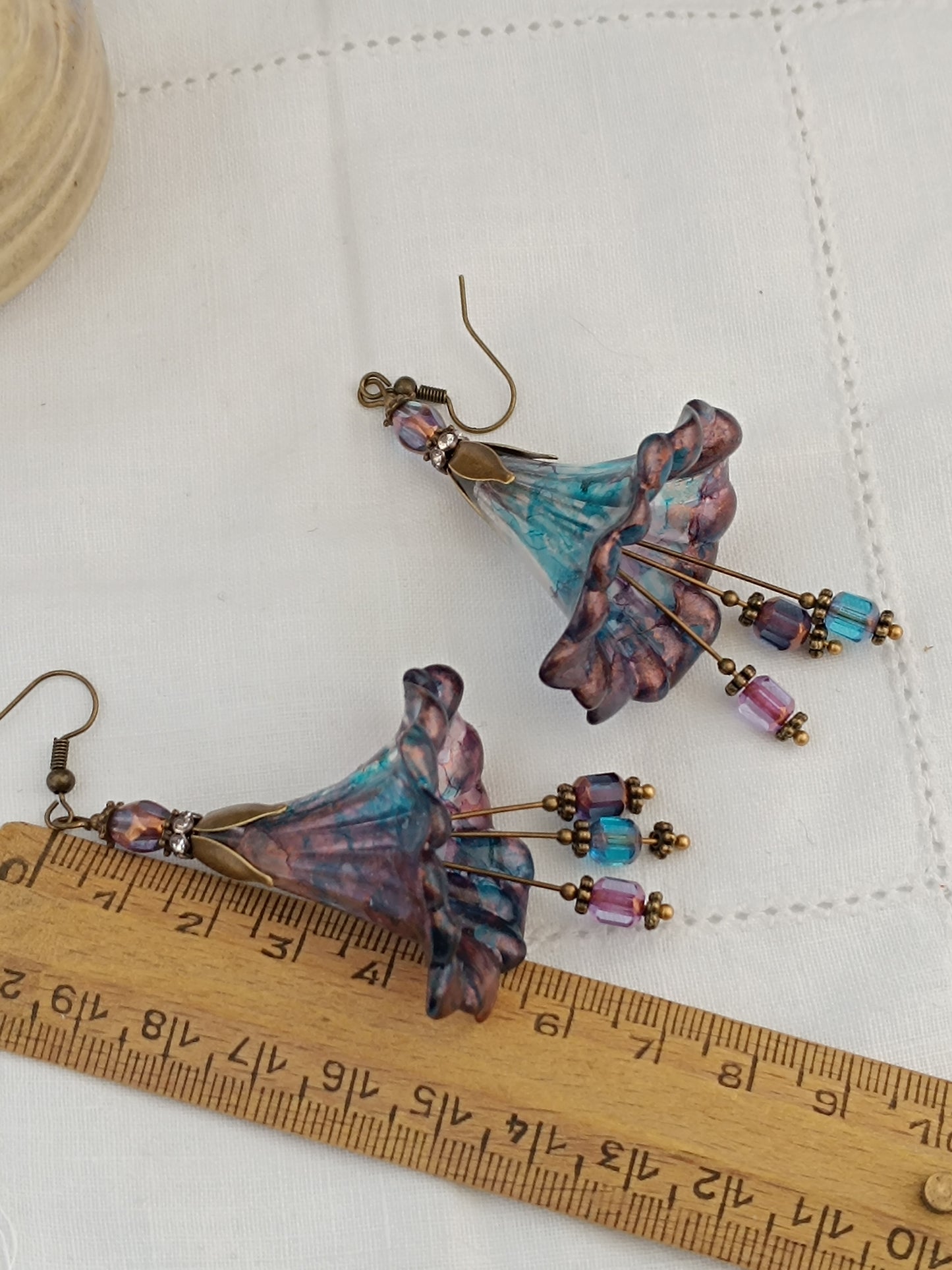 Boucles d'Oreilles Fleurs Lucite XXL - Perles Verre Tchèque