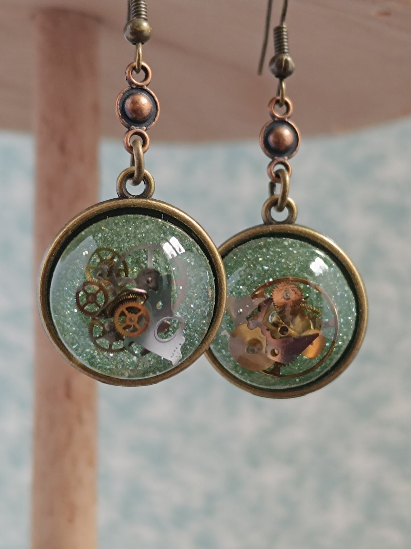 Boucles d'oreilles pendantes Steampunk rondes - Connecteur cuivre 3,5cm