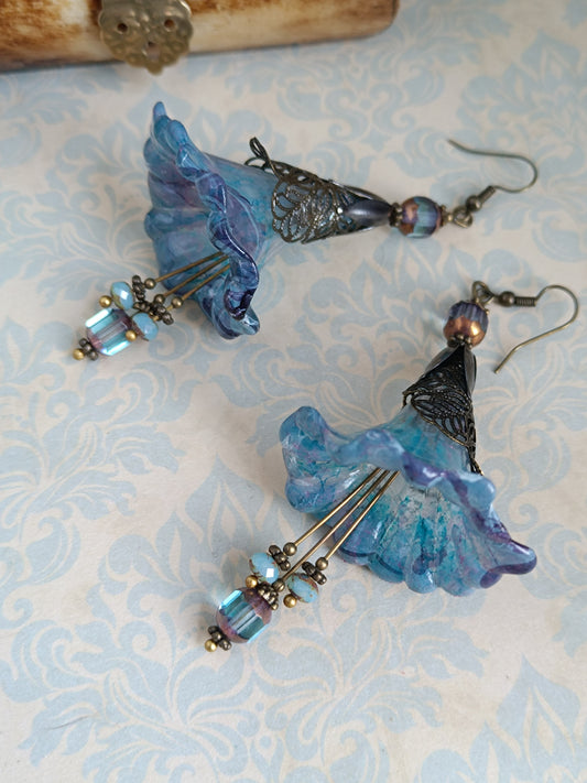 Boucles d'oreilles grandes fleurs féeriques - Trompette printanière XXL