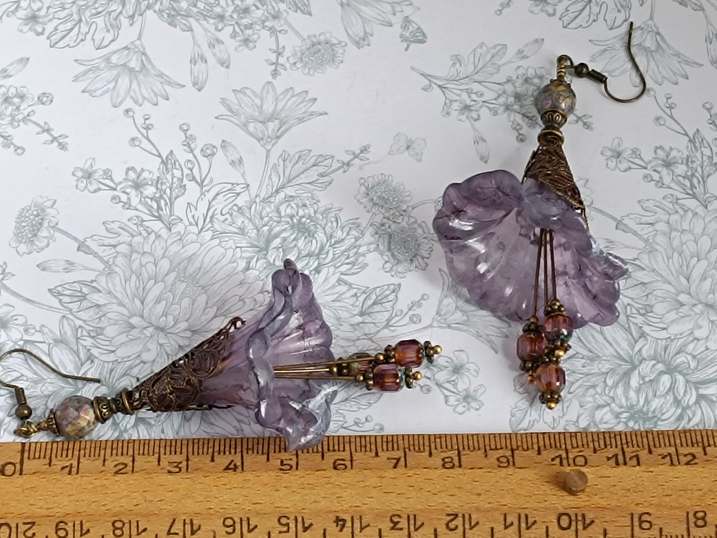 Boucles d'Oreilles Fleurs Lucite XXL - Perles Verre Tchèque