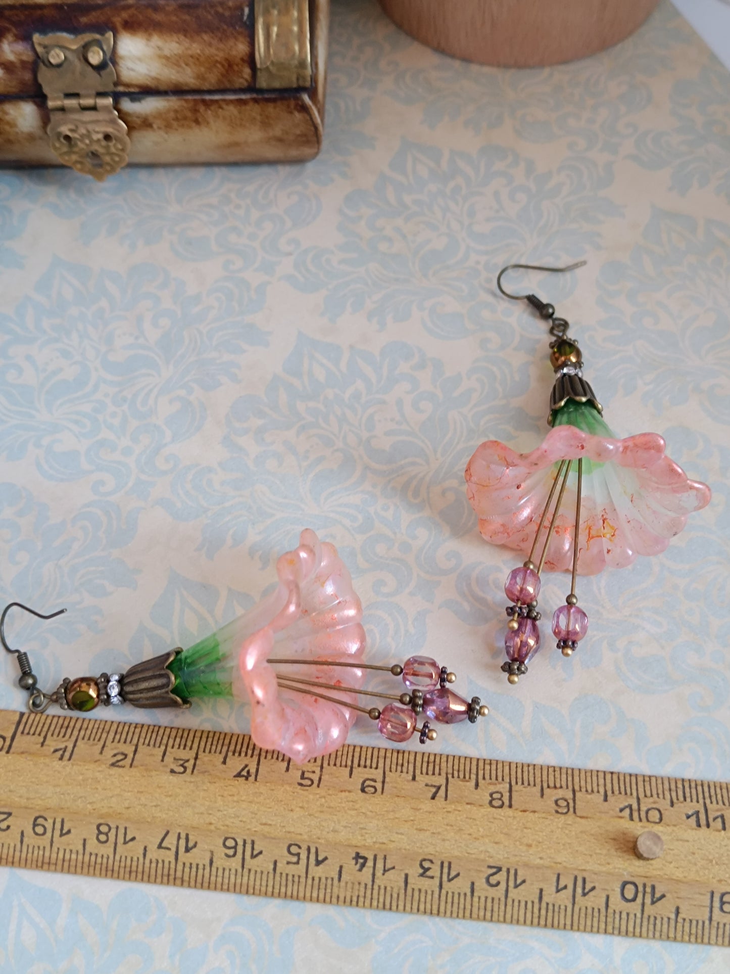 Boucles d'oreilles grandes fleurs féeriques - Trompette printanière XXL