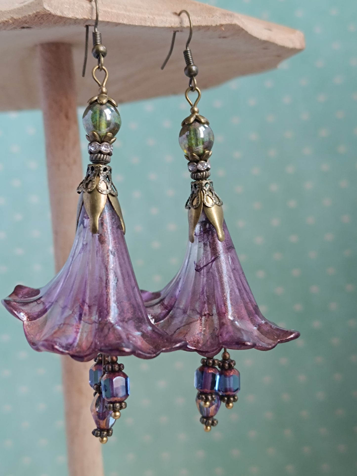 Boucles d'oreilles pendantes fleurs féeriques, bijoux xxl