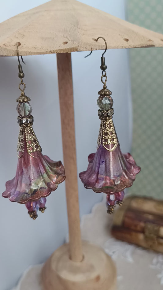 Boucles d'Oreilles Pendantes Féeriques Vertes et Violettes Perles Verre Tchèque XXL