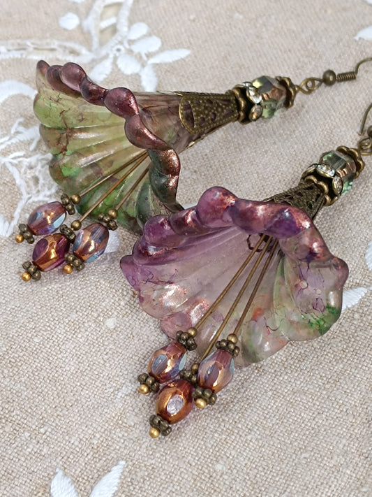 Boucles d'Oreilles Pendantes Féeriques Vertes Violettes Voile Cuivré Perles Verre Tchèque XXL