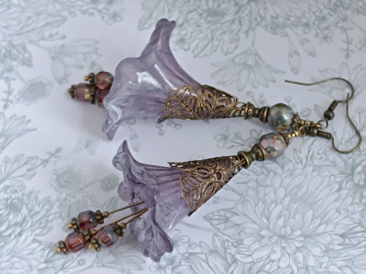 Boucles d'Oreilles Fleurs Lucite XXL - Perles Verre Tchèque