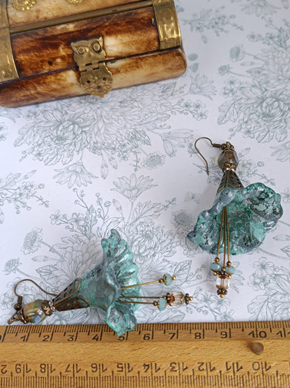 Boucles d'Oreilles Fleurs Lucite XXL - Perles Verre Tchèque