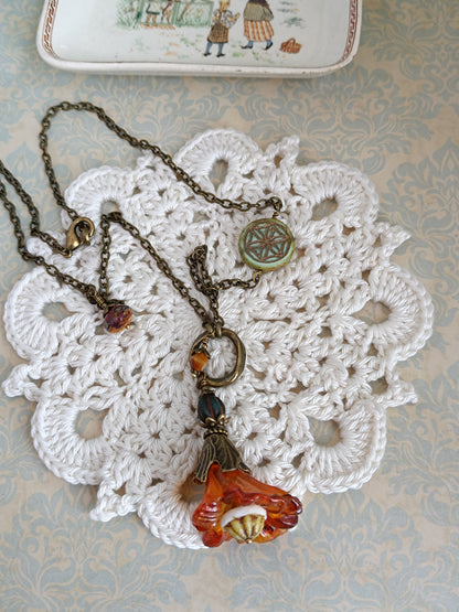 Sautoir Fleur de Vie - Lucite Vintage Perles Tchèque Bronze