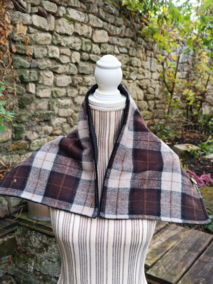 Tour de cou tartan écossais laine doublé velours côtelé et bouton vintage traditionnel
