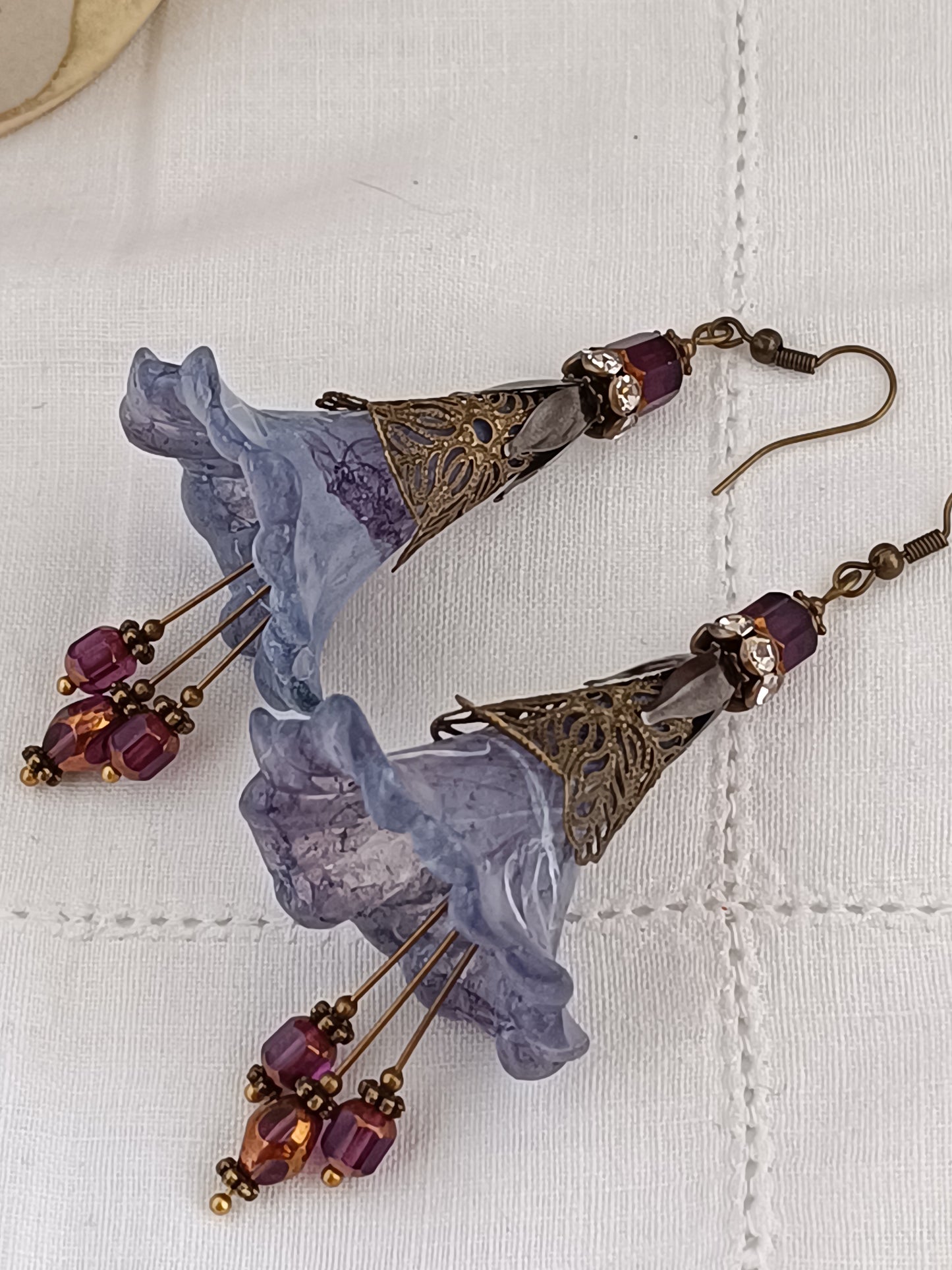 Boucles d'Oreilles Fleurs Lucite XXL - Perles Verre Tchèque