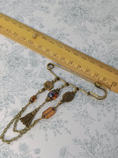 Broche Épingle Chaînette Perles Verre Tchèque Ambre - Bronze Antique Artisanal