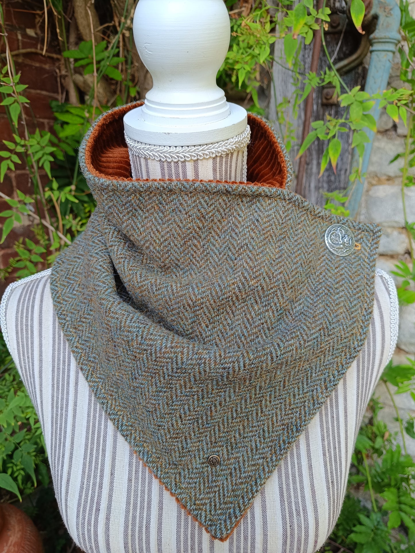 Tour de Cou Tweed Celtique Bleu Doré Velours Côtelé Marron Roux Bouton Vintage Dragon Fabrication Française