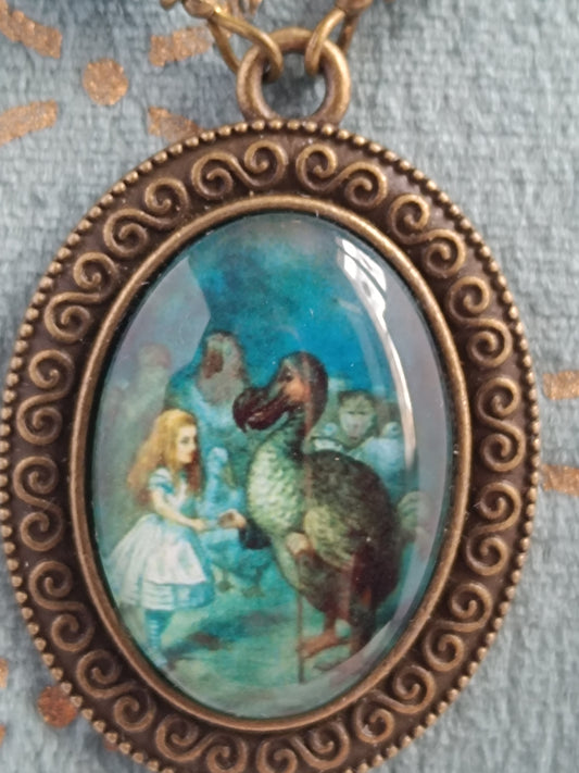 Collier Cabochon Alice et le Dodo - Bronze Antique Perles de Verre Tchèque