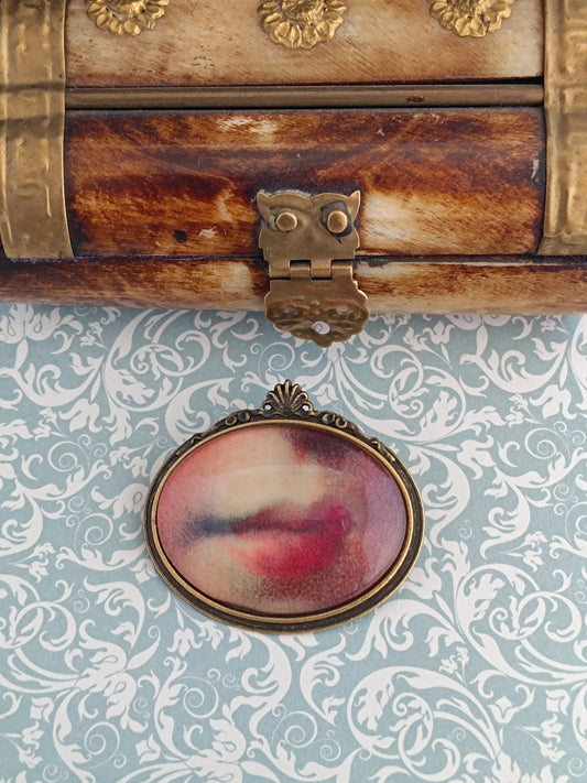 Broche cabochon verre bouche, original style cabinet de curiosités victorien