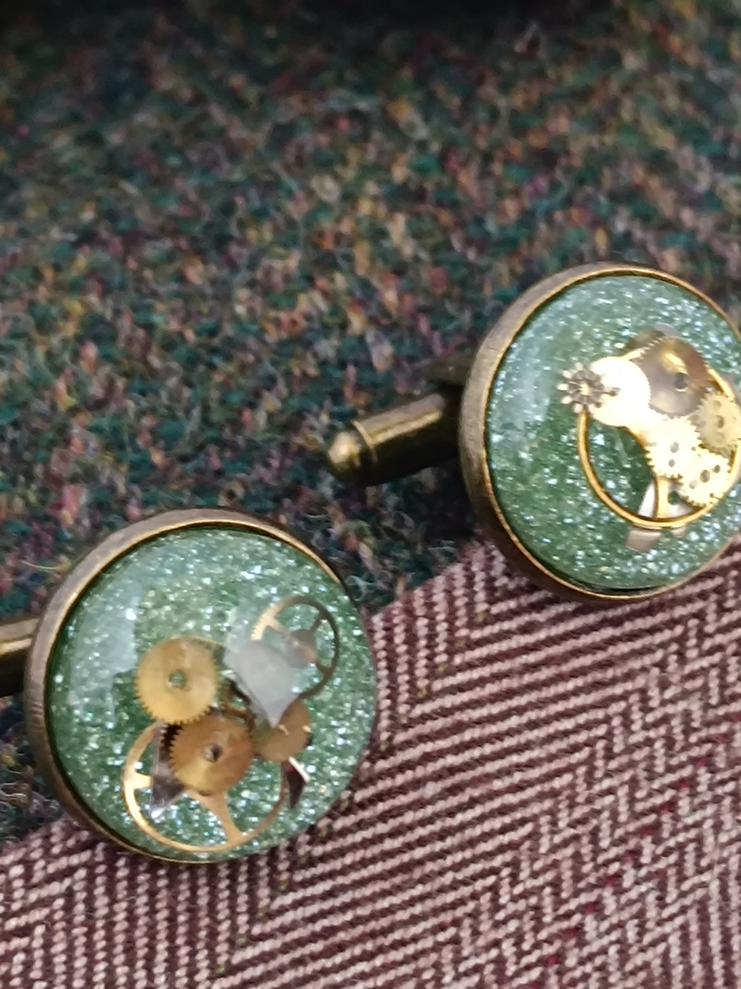 Boutons de manchette steampunk verts clairs