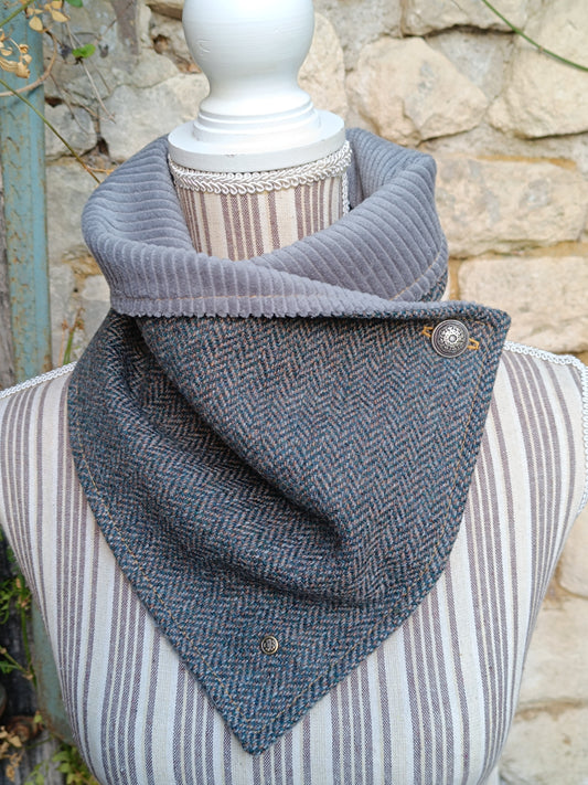 Tour de cou en tweed celtique gris doublé de velours côtelé