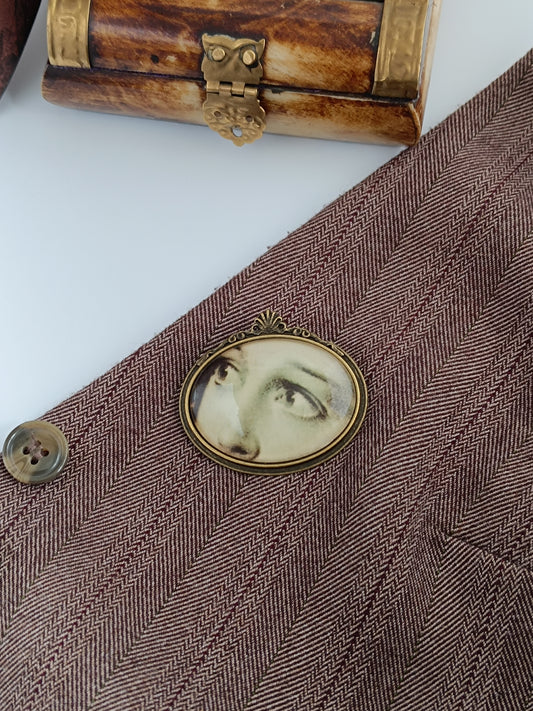 Broche cabochon verre oeil , original style cabinet de curiosités victorien