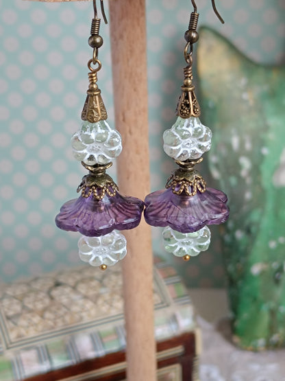 Boucles d'oreilles fleurs et fleurets verts