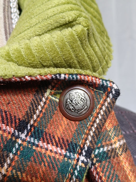 Tour tartan écossais lainage marron doublé velours vert et bouton ancien