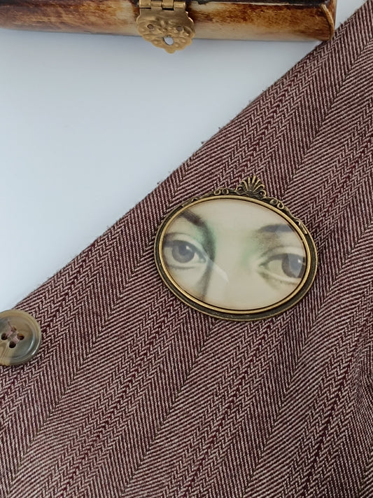Broche cabochon verre oeil , original style cabinet de curiosités victorien