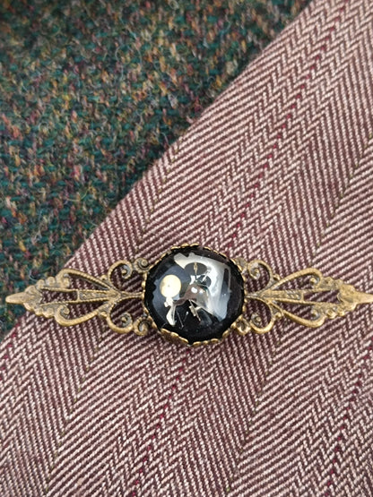 Broche Épinglette Steampunk Filigrane Bronze - Cabochon Résine Époxy Noir