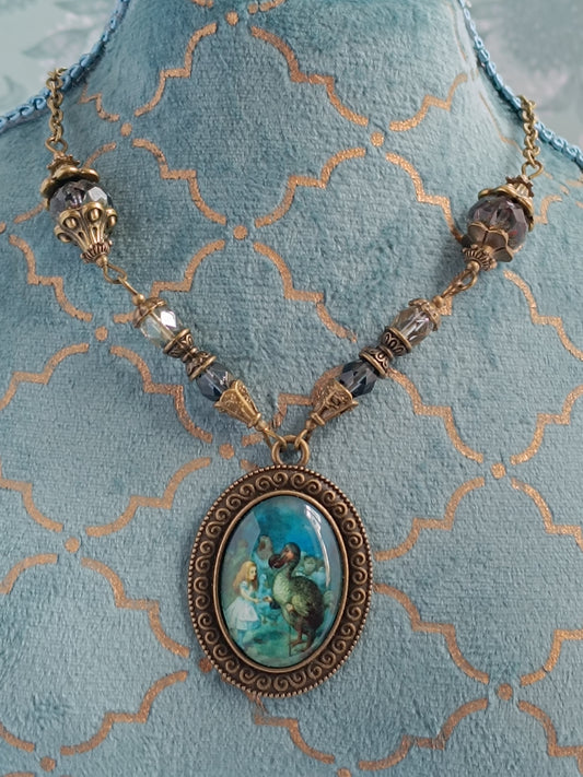 Collier Cabochon Alice et le Dodo - Bronze Antique Perles de Verre Tchèque