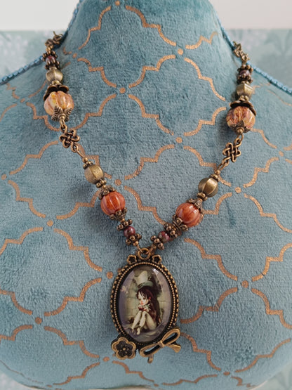 Collier Chapelier Fou Alice - Cabochon Bronze Gothique
