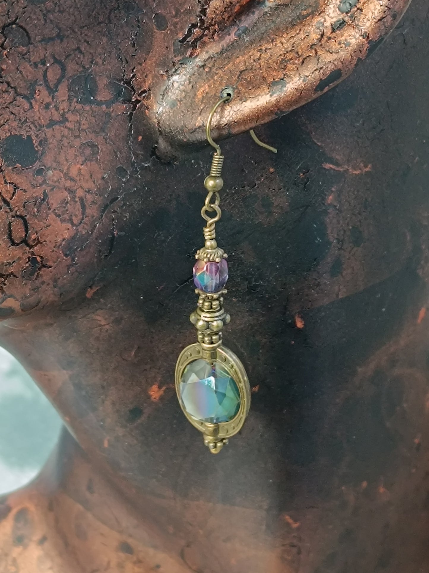 Boucles d'Oreilles Pendantes Bohème Perle Saturne - Création Artisanale