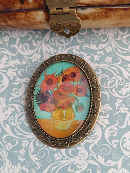 Broche cabochon verre hommage à Vincent Van Gogh les tournesols