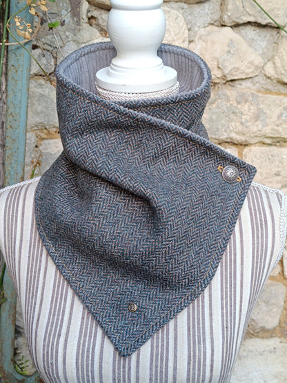 Tour de cou en tweed celtique gris doublé de velours côtelé